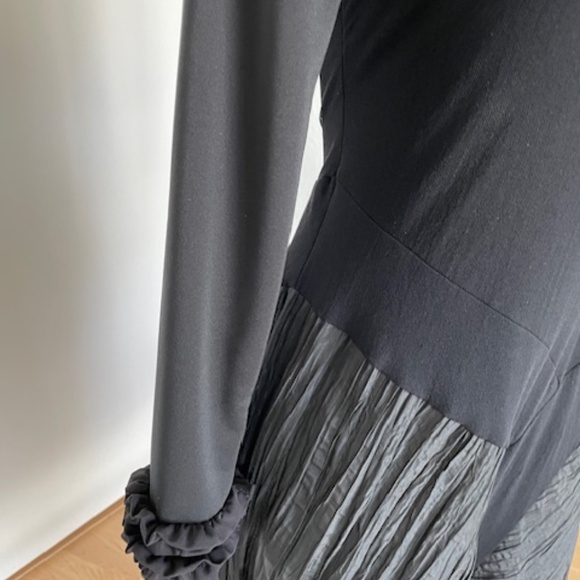 Woman's black cocktail dress - Picture 5 of 8